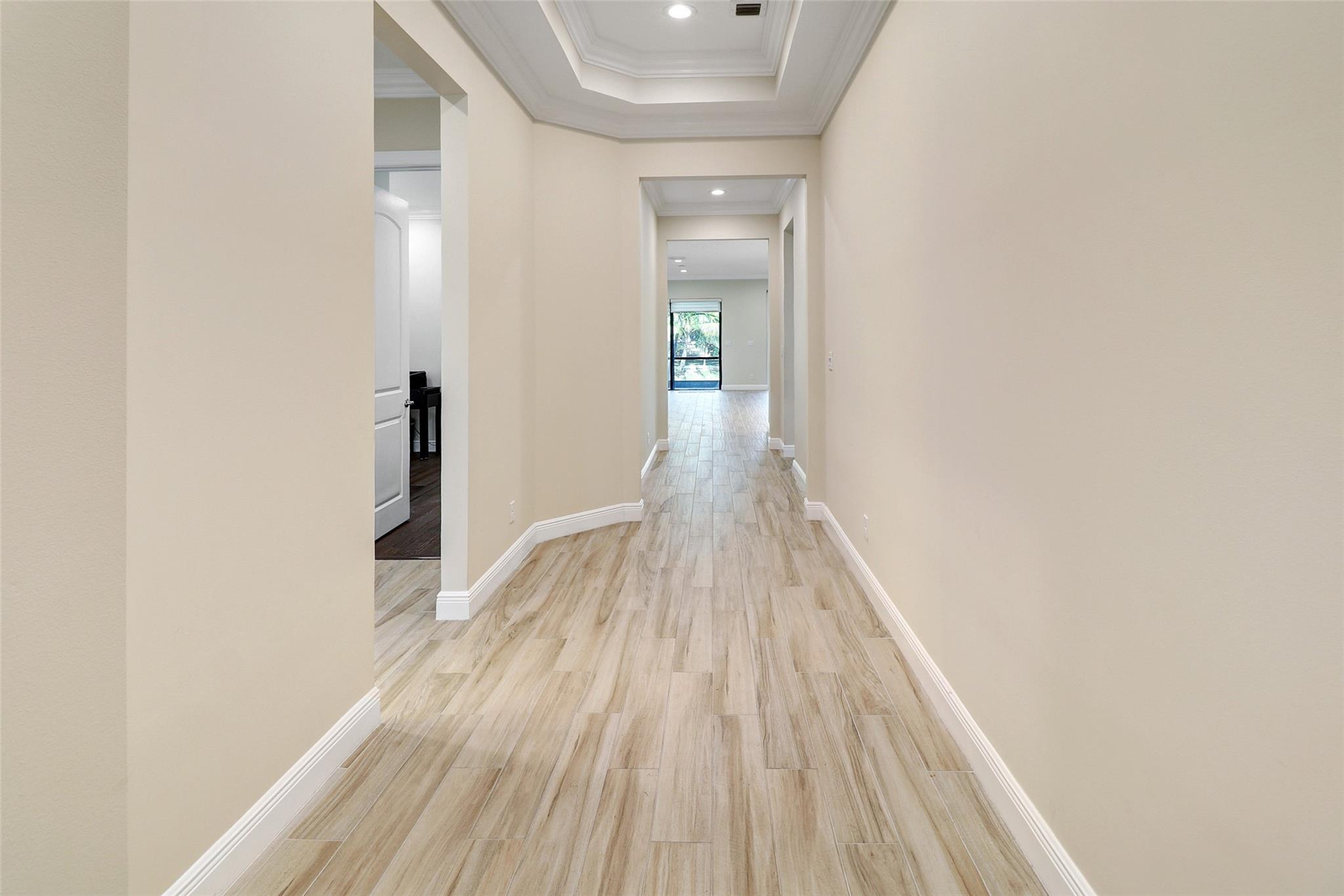 Coral Lago - Residential