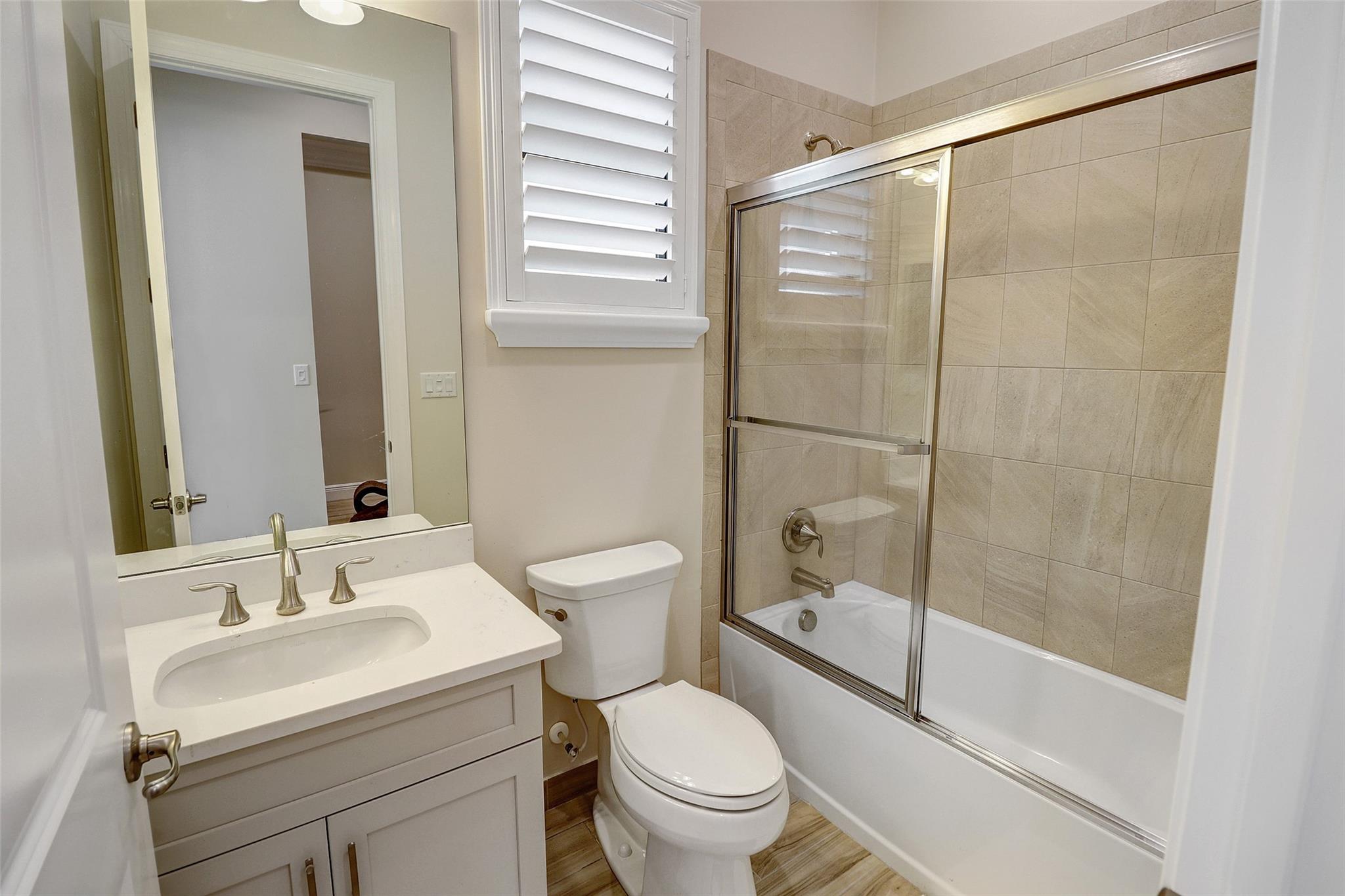 Coral Lago - Residential