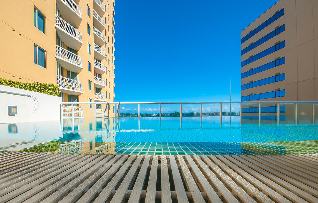 SLADE CONDO - Residential Lease