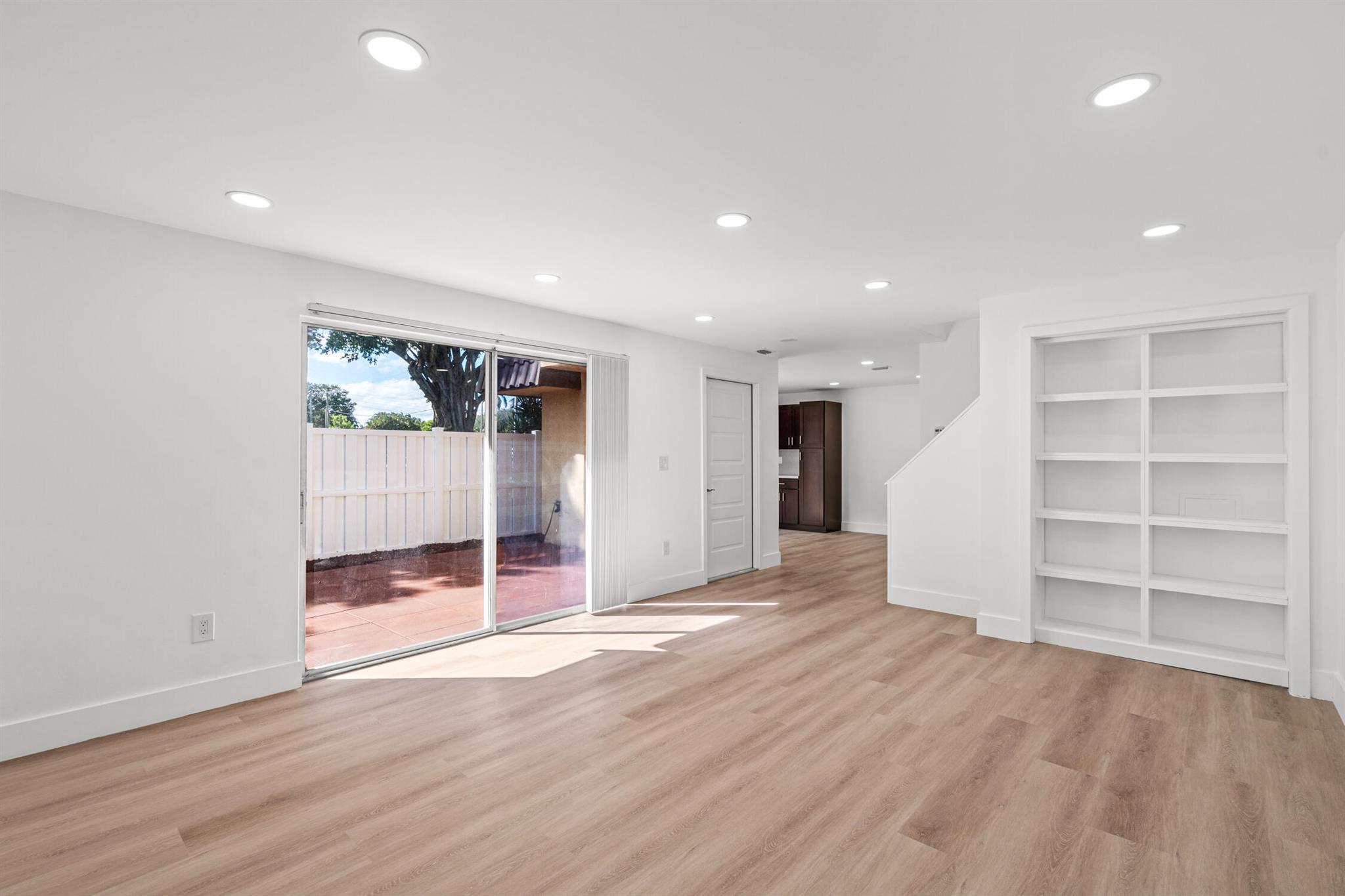 BOCA RANCHO 2 - Residential Lease