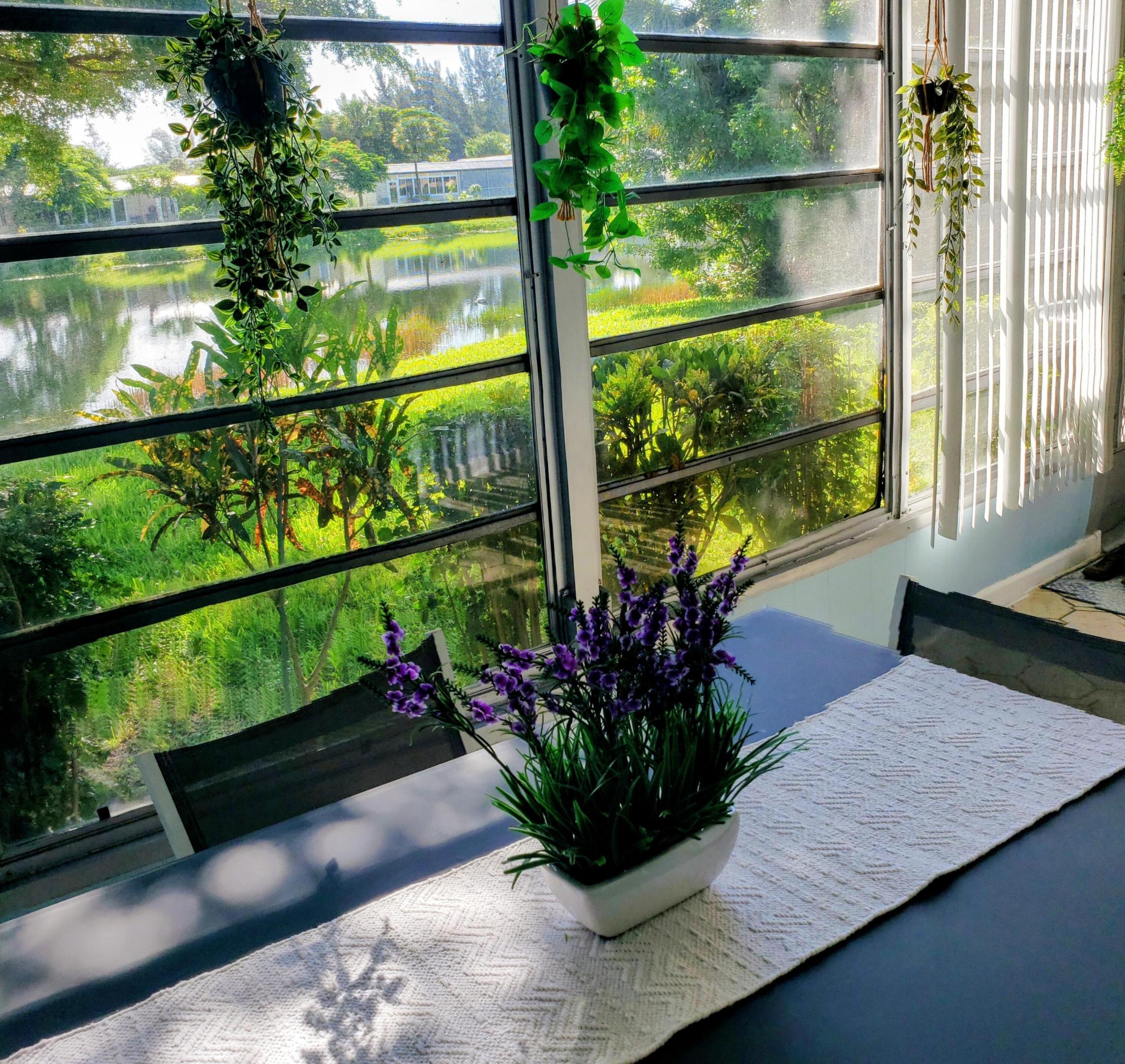 116 Golden Lakes Boulevard