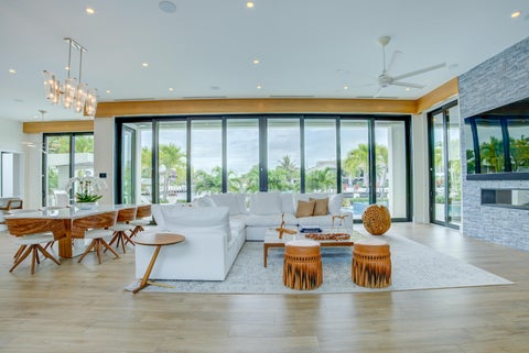 Tiny photo for 2801 NE 36th Street, Lighthouse Point, FL 33064 (MLS # B26032457)