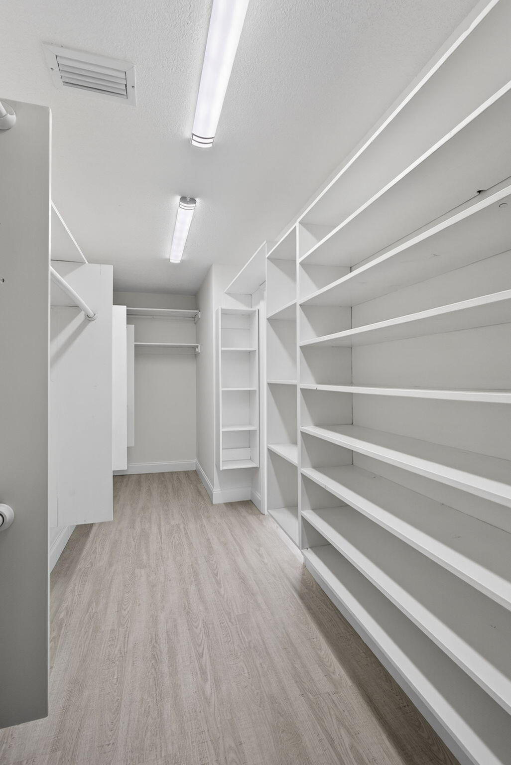 LA MANCHA - Residential