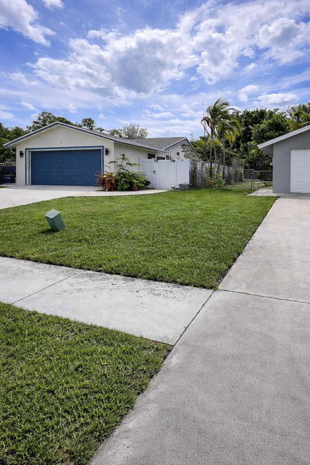 Photo of 129 Bilbao Street, Royal Palm Beach, FL 33411 (MLS # R11169530)