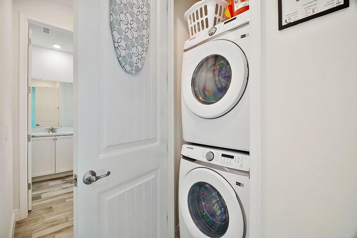 ROLLING OAKS PH 7 - Residential