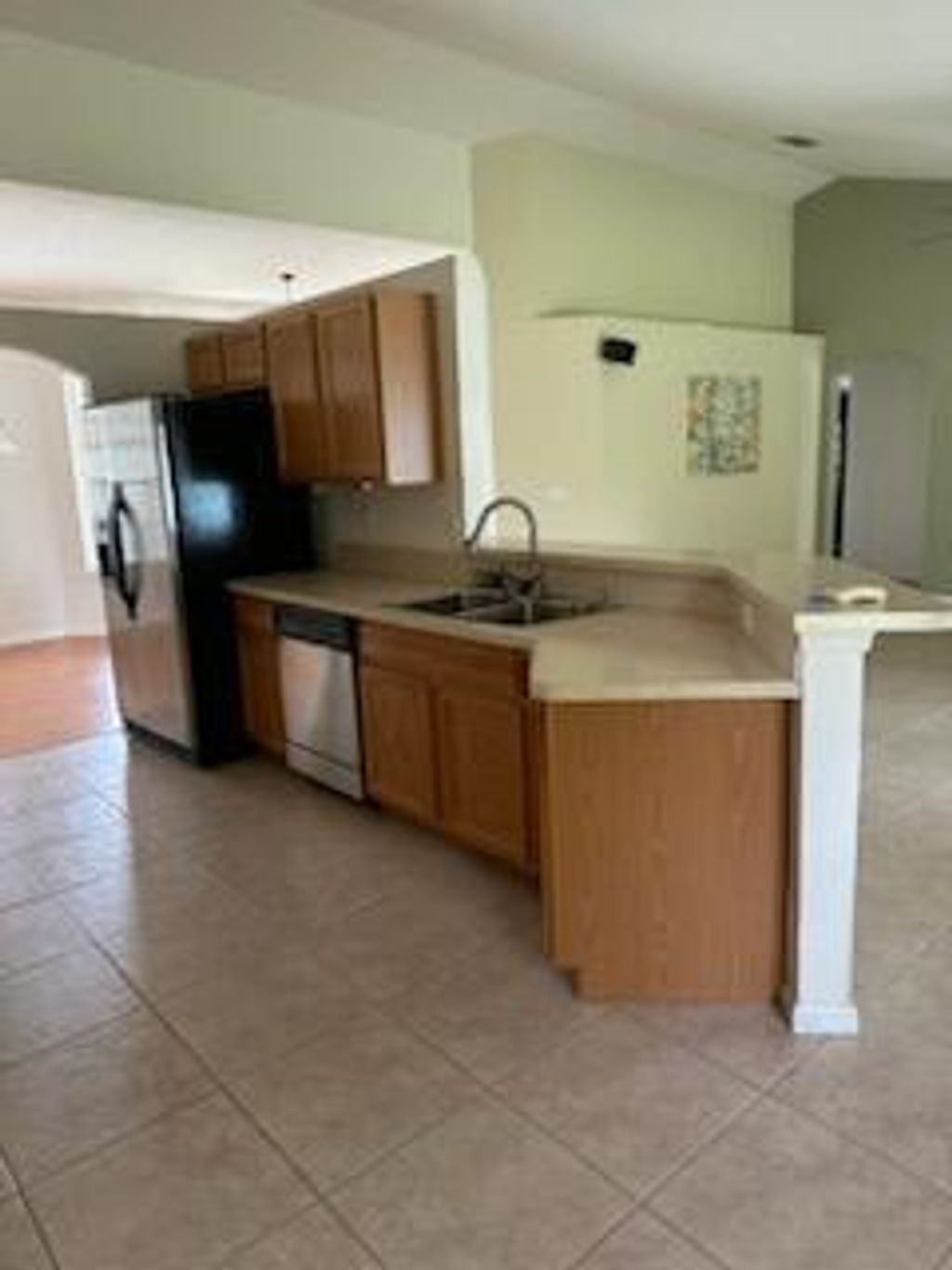 Photo of 512 SE Walters Terrace, Port Saint Lucie, FL 34953 (MLS # R11015302)