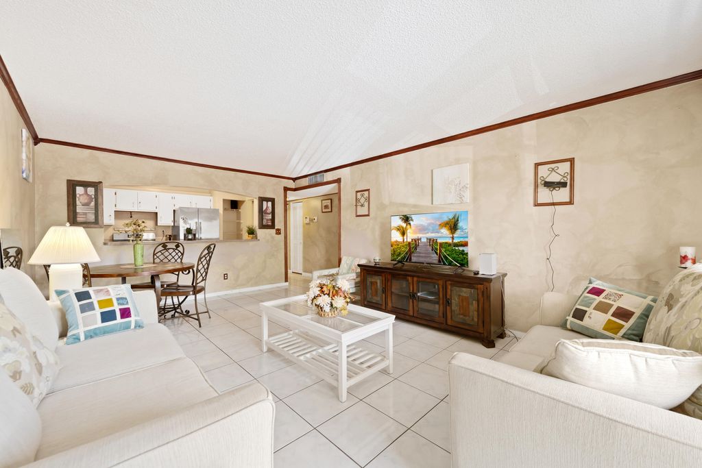 Photo of 4278 NW 89th Avenue #204, Coral Springs, FL 33065 (MLS # B26016521)