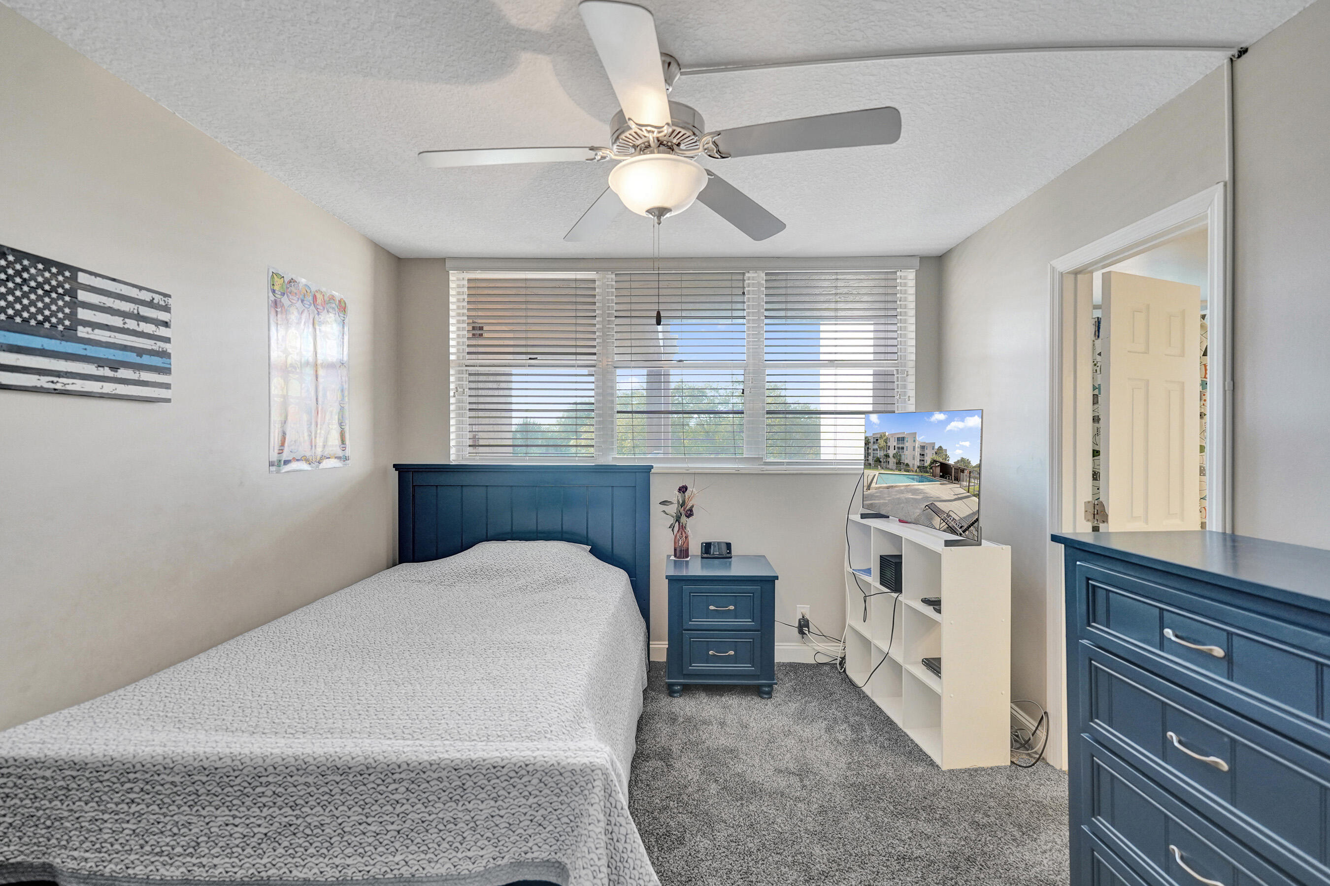 SABAL PALM CONDOS - Residential