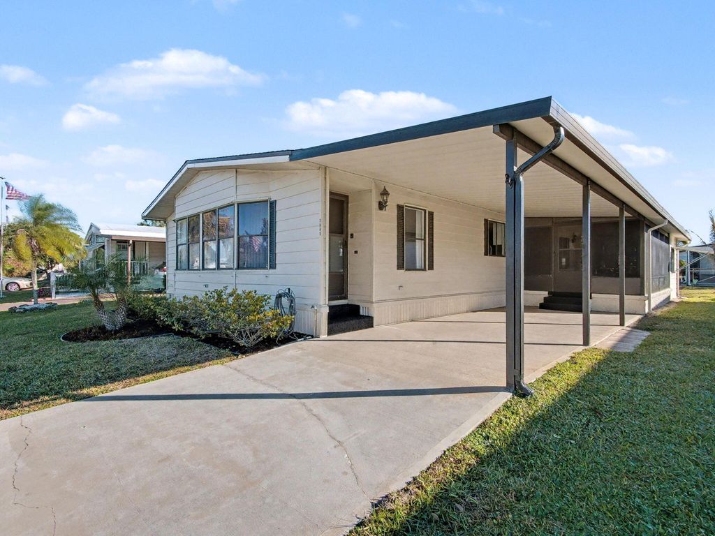 Photo of 7843 SE Saratoga Drive, Hobe Sound, FL 33455 (MLS # R11159057)