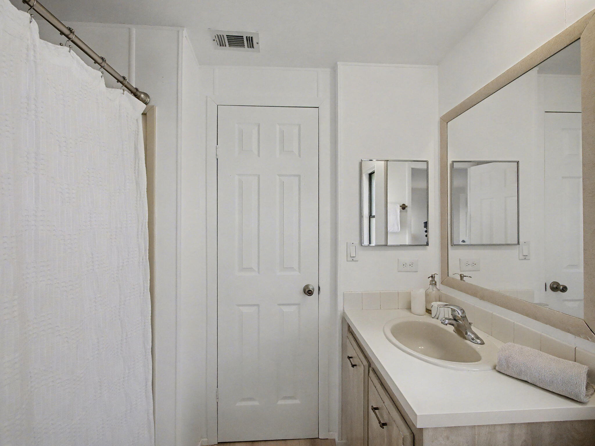 CAMBRIDGE AT HERITAGE RIDGE - Residential