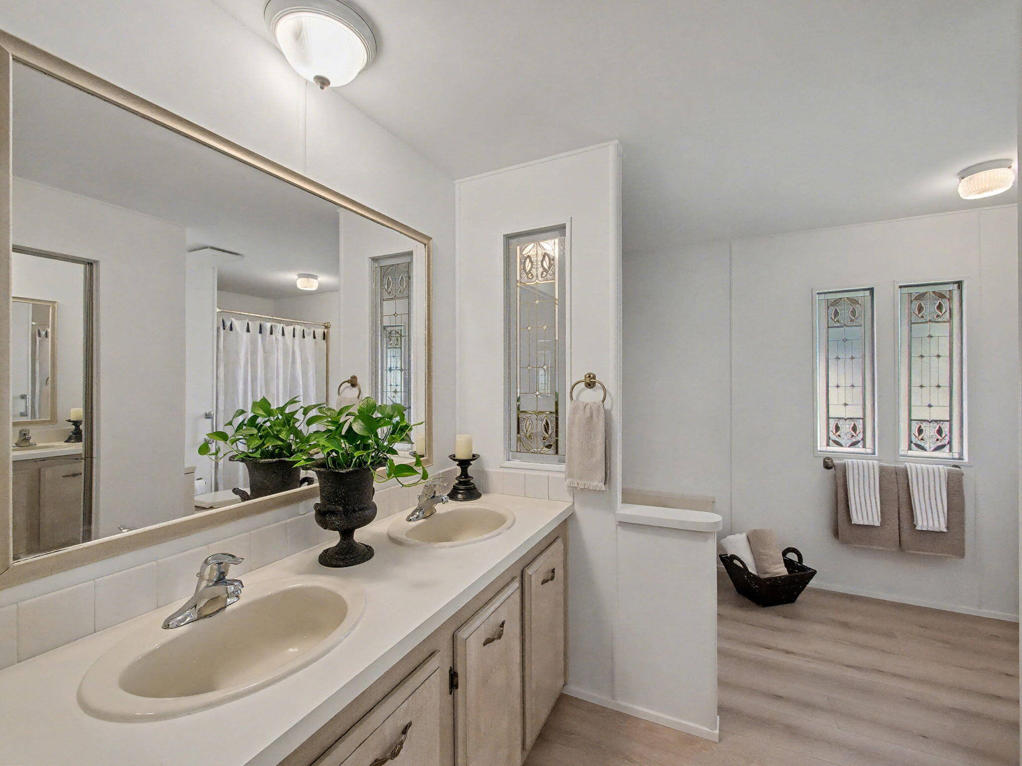 CAMBRIDGE AT HERITAGE RIDGE - Residential