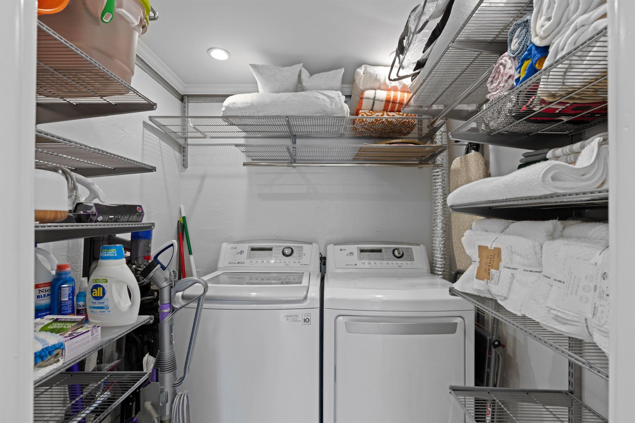 NEWTH GARDENS CONDO - Residential Lease