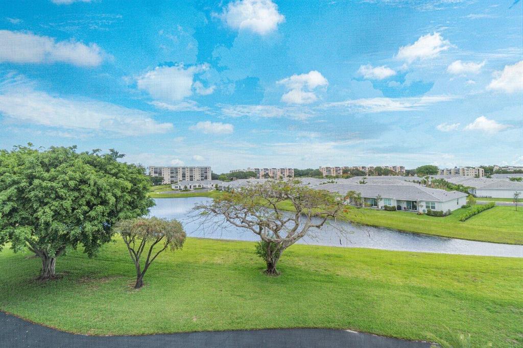 HUNTINGTON LAKES SEC TWO - Residential