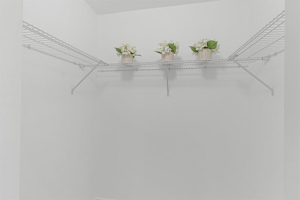 HUNTINGTON LAKES SEC TWO - Residential