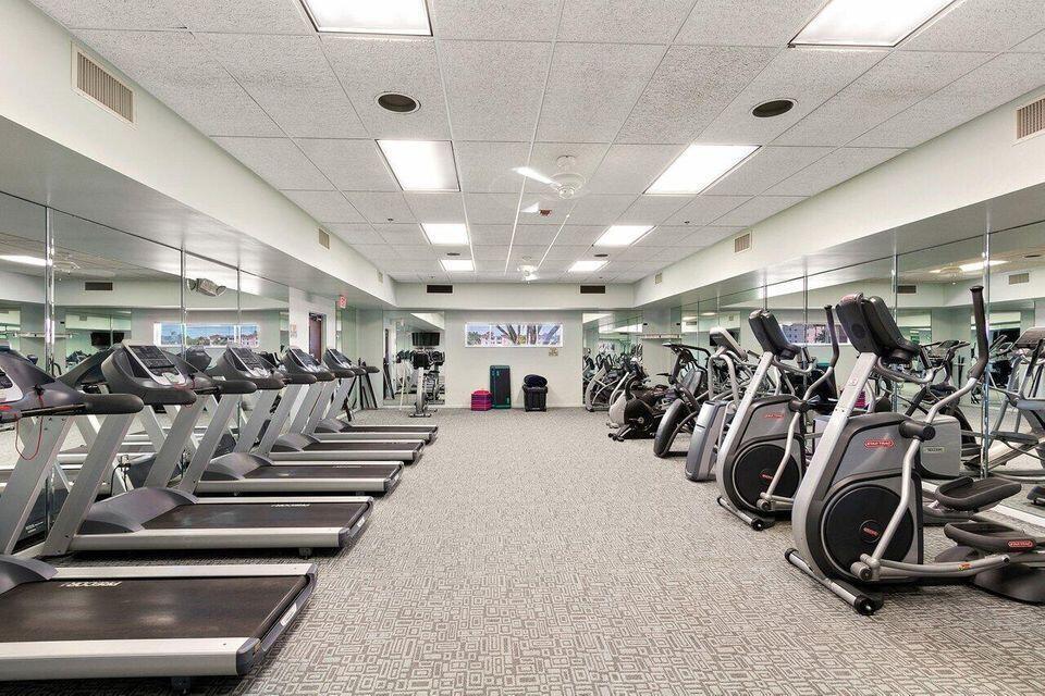 HUNTINGTON LAKES SEC TWO - Residential