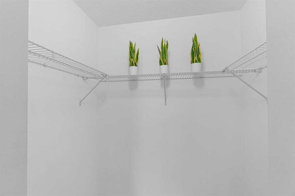 HUNTINGTON LAKES SEC TWO - Residential