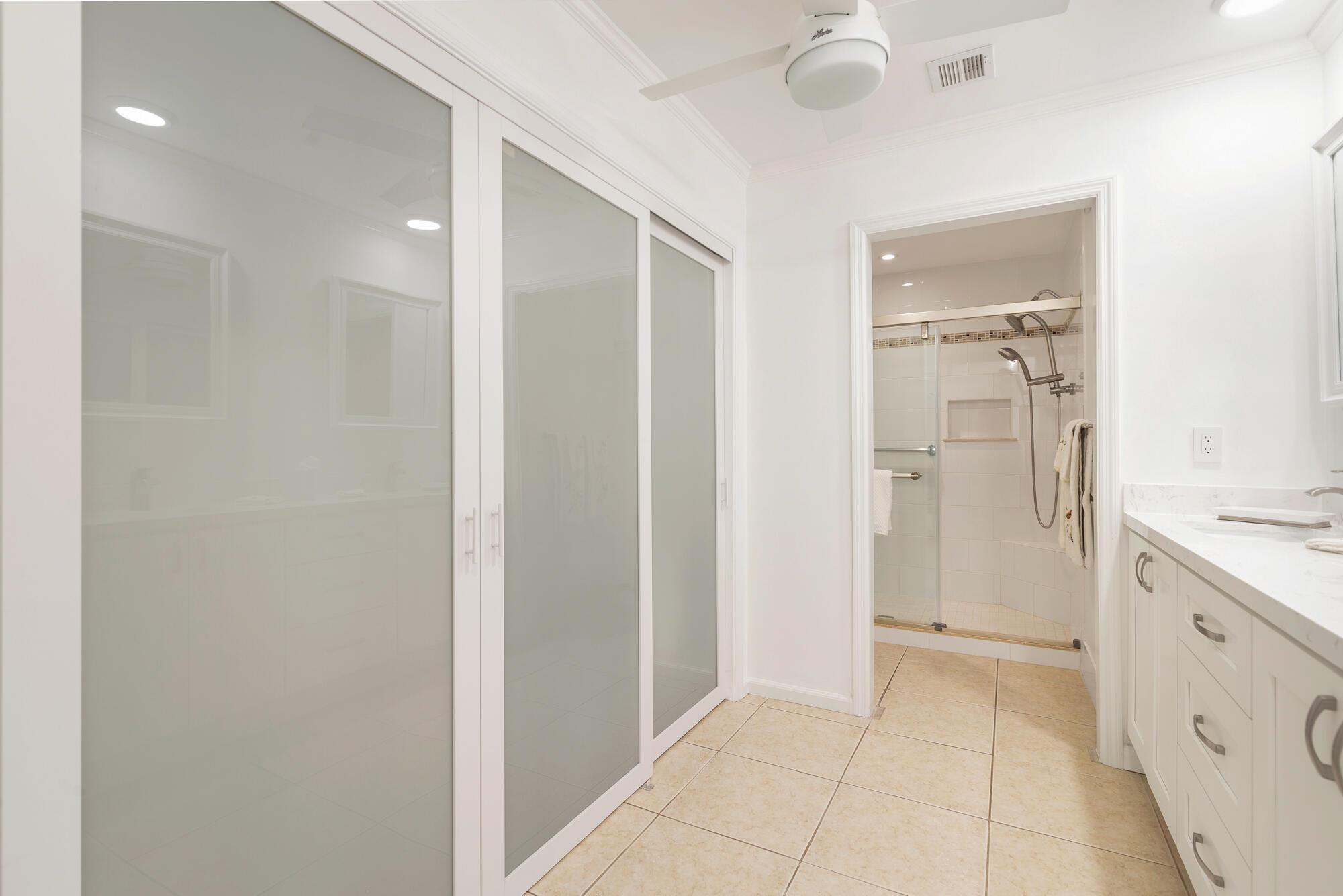 TWELVE OAKS CONDO - Residential