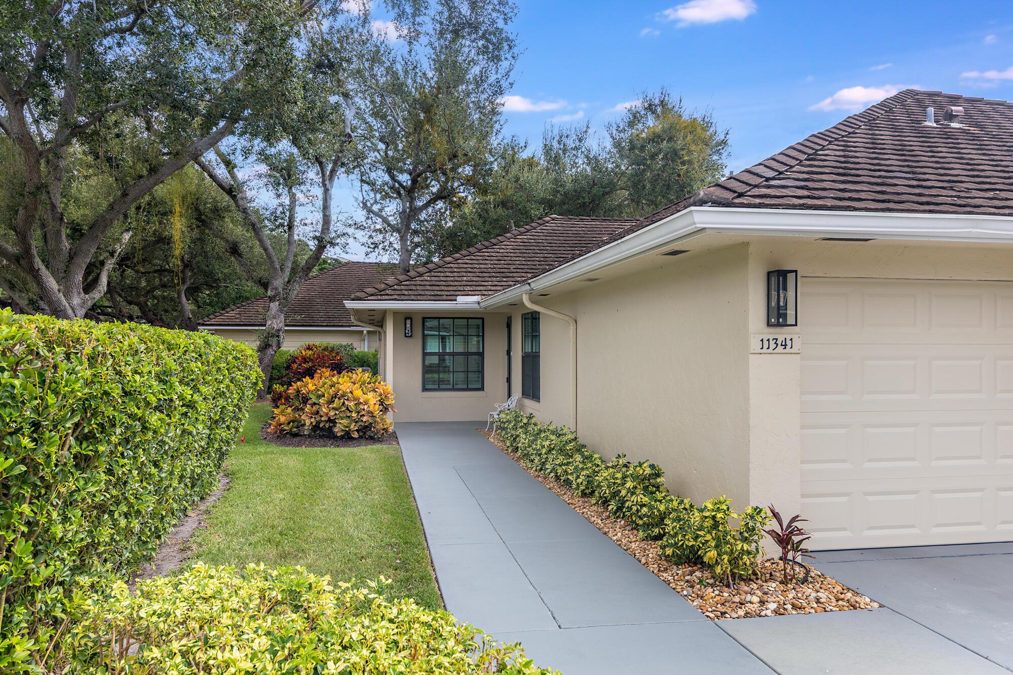 TWELVE OAKS CONDO - Residential