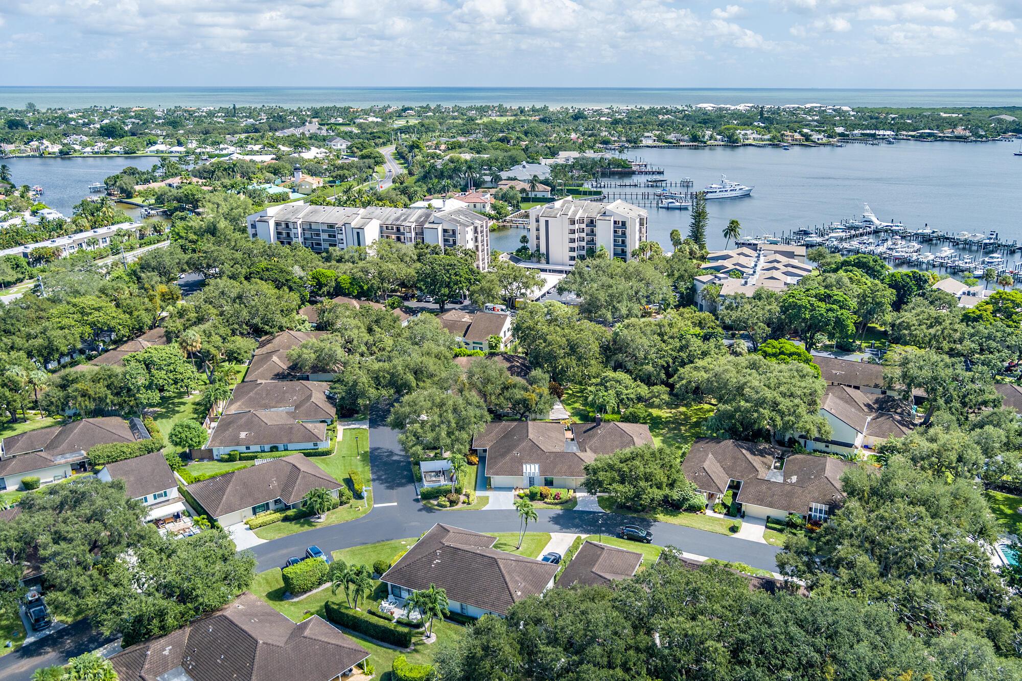 TWELVE OAKS CONDO - Residential