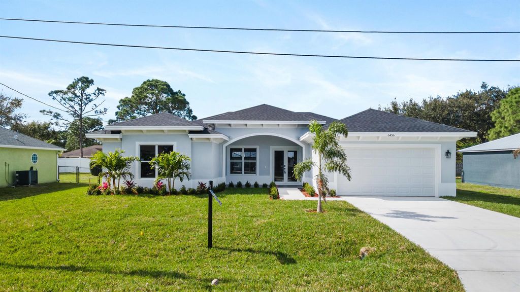 Photo of 6456 NW Fontana Street, Port Saint Lucie, FL 34986 (MLS # R10946776)