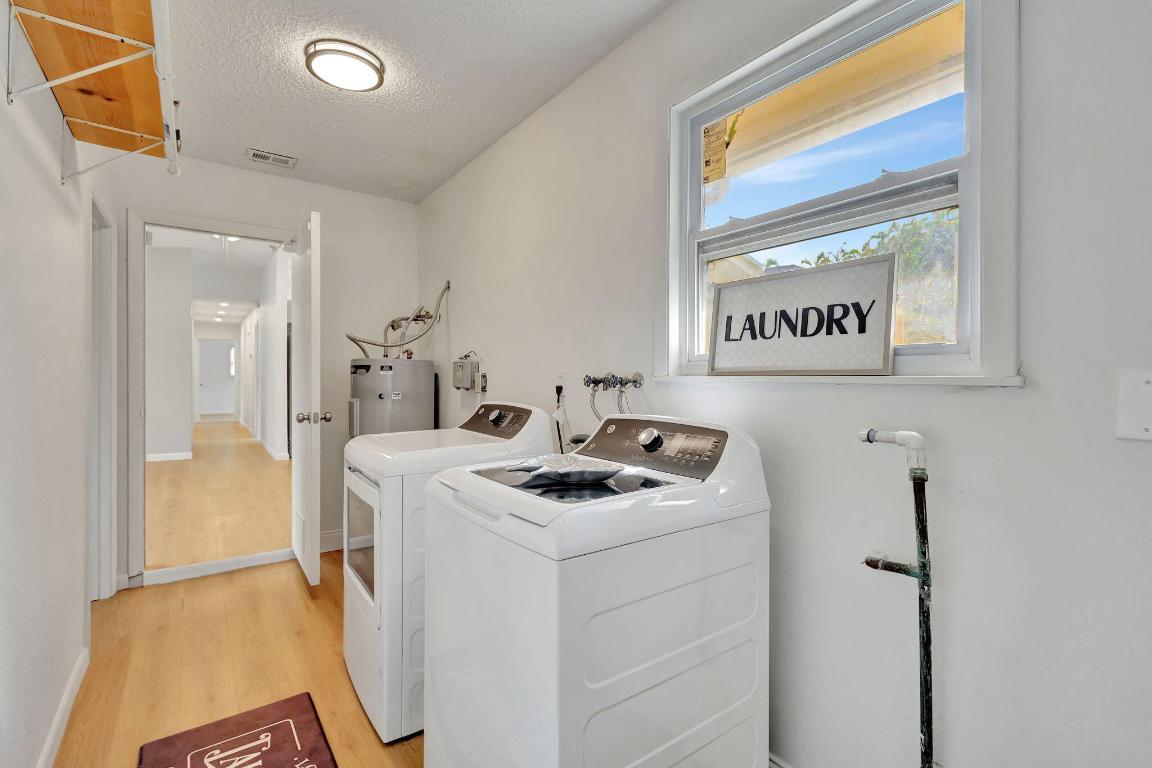 PALM BEACH RANCHETTES - Residential Lease