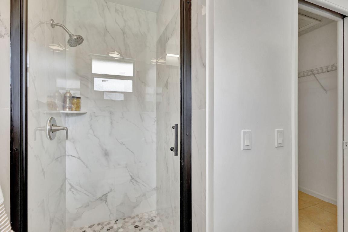 PALM BEACH RANCHETTES - Residential Lease