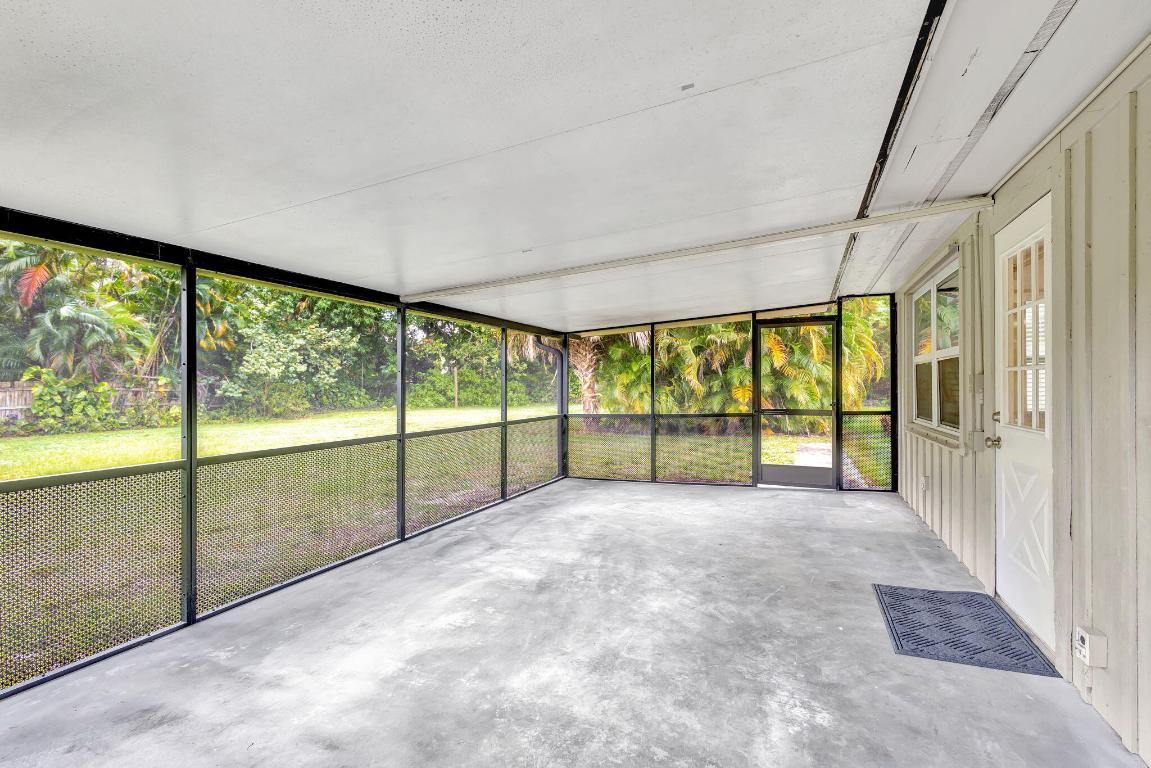 PALM BEACH RANCHETTES - Residential Lease