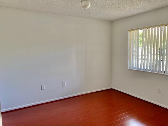 FOUNTAINS OF PALM BEACH C - Residential Lease