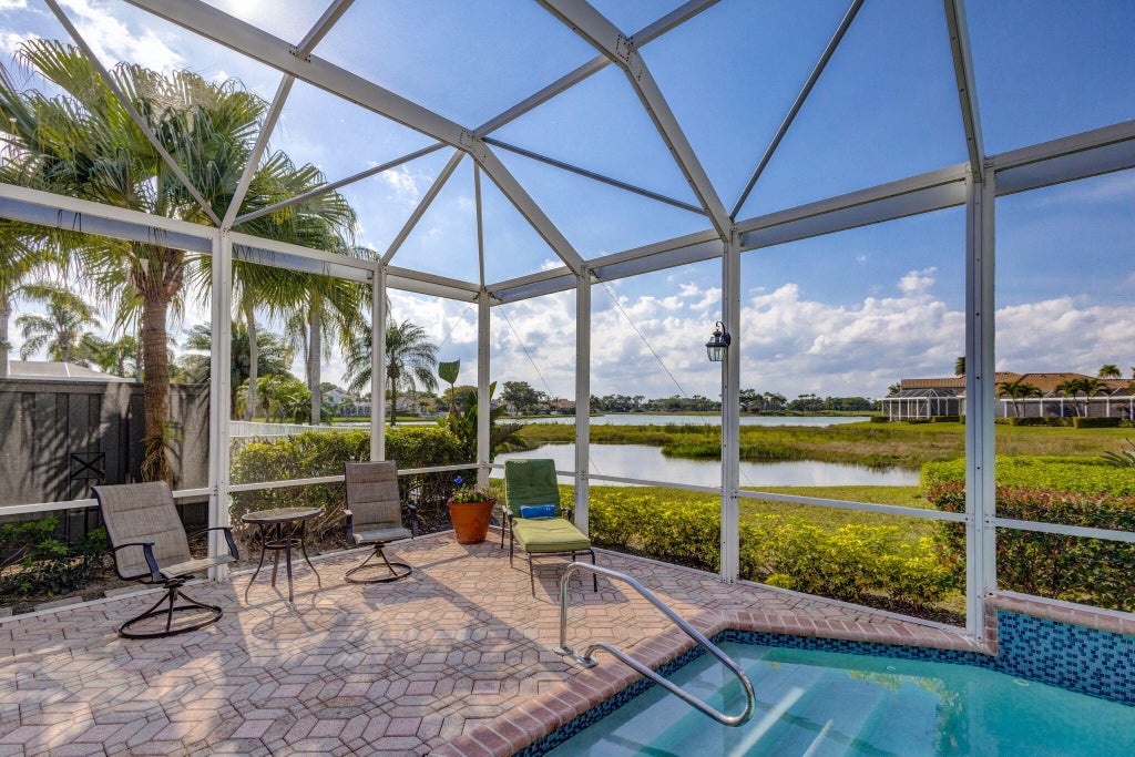 Photo of 1006 Diamond Head Way, Palm Beach Gardens, FL 33418 (MLS # R11071958)