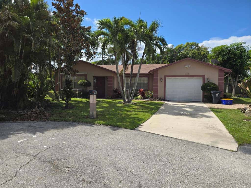 Photo of 4125 Pine Branch Circle, Lake Worth, FL 33467 (MLS # R11120127)