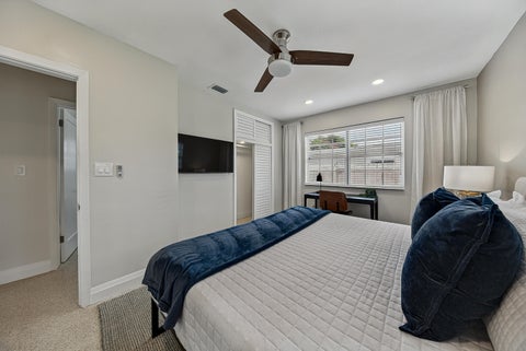 Tiny photo for 4795 NE 18TH Avenue, Oakland Park, FL 33334 (MLS # B26063579)