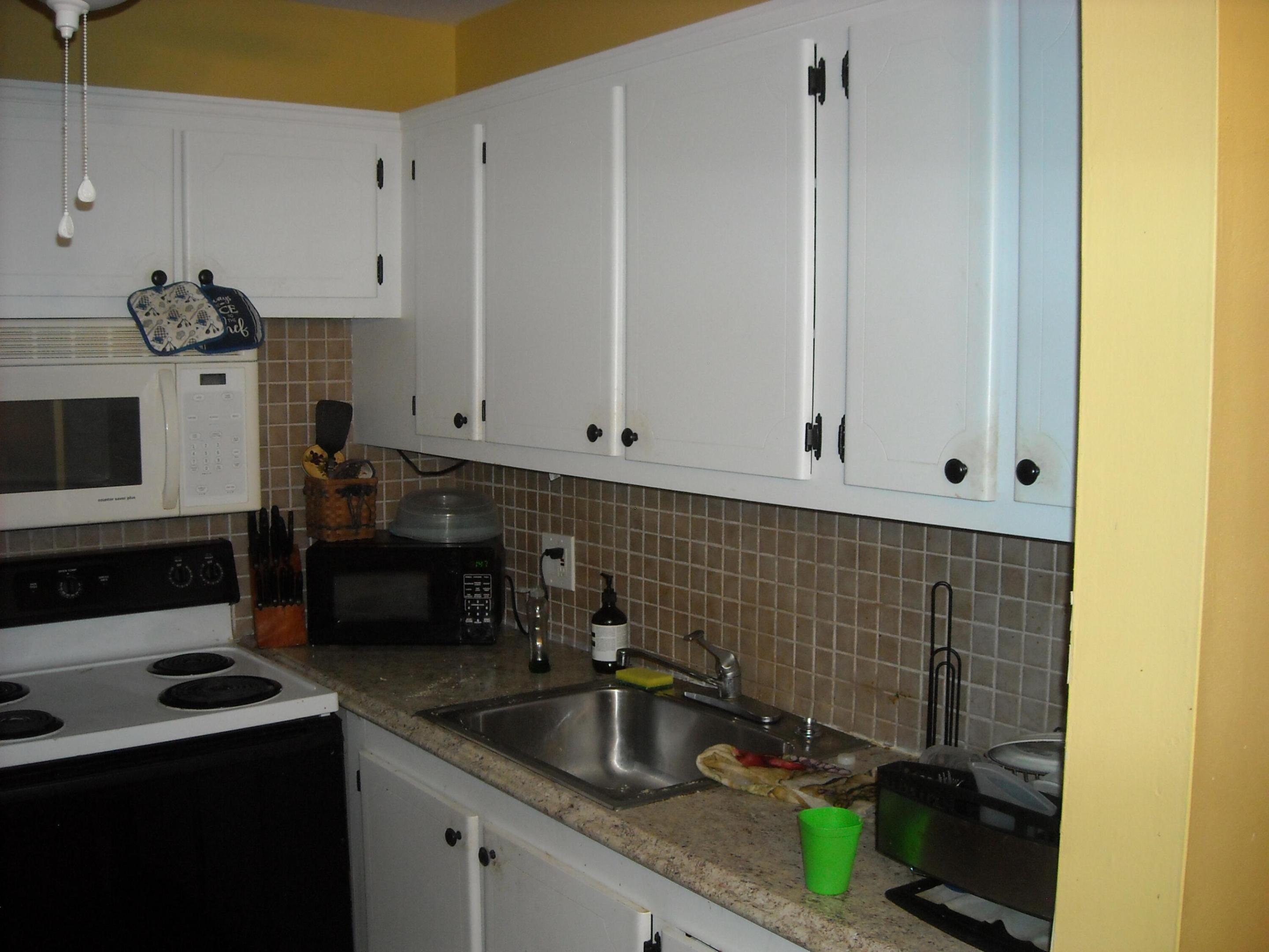 SUSSEX CONDO - Residential