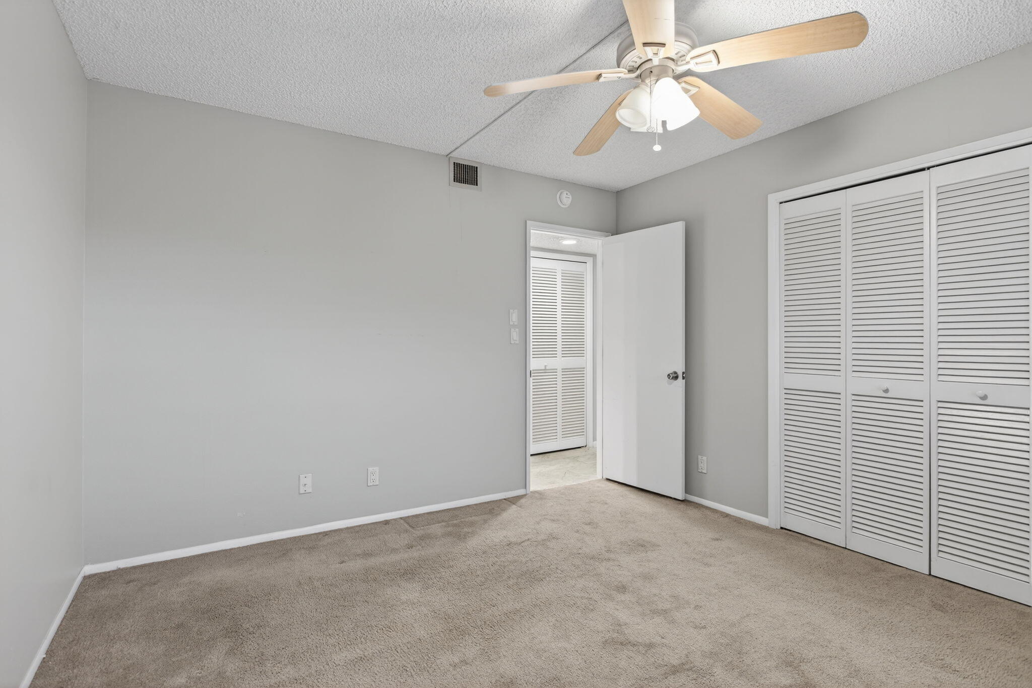 Palm Aire Country Club Apts - Residential Lease