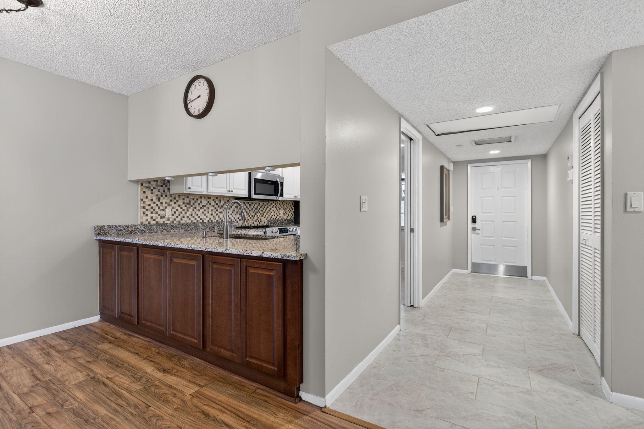 Palm Aire Country Club Apts - Residential Lease