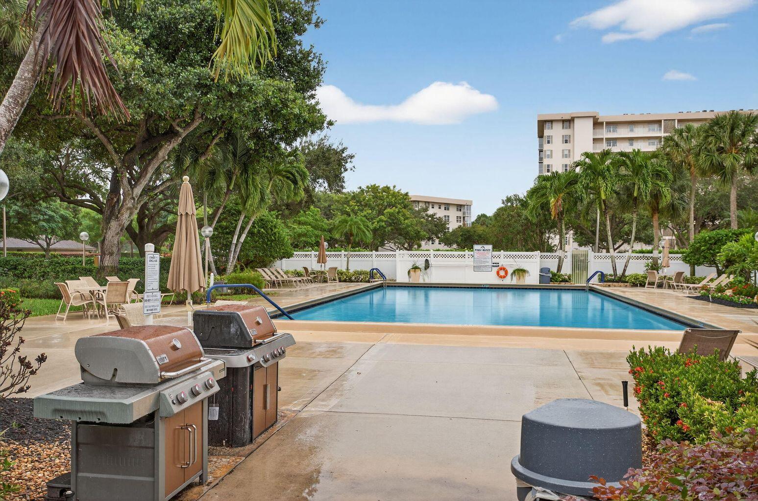 Palm Aire Country Club Apts - Residential Lease