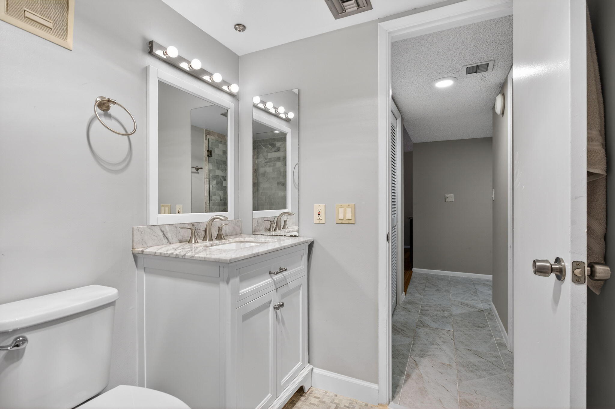 Palm Aire Country Club Apts - Residential Lease