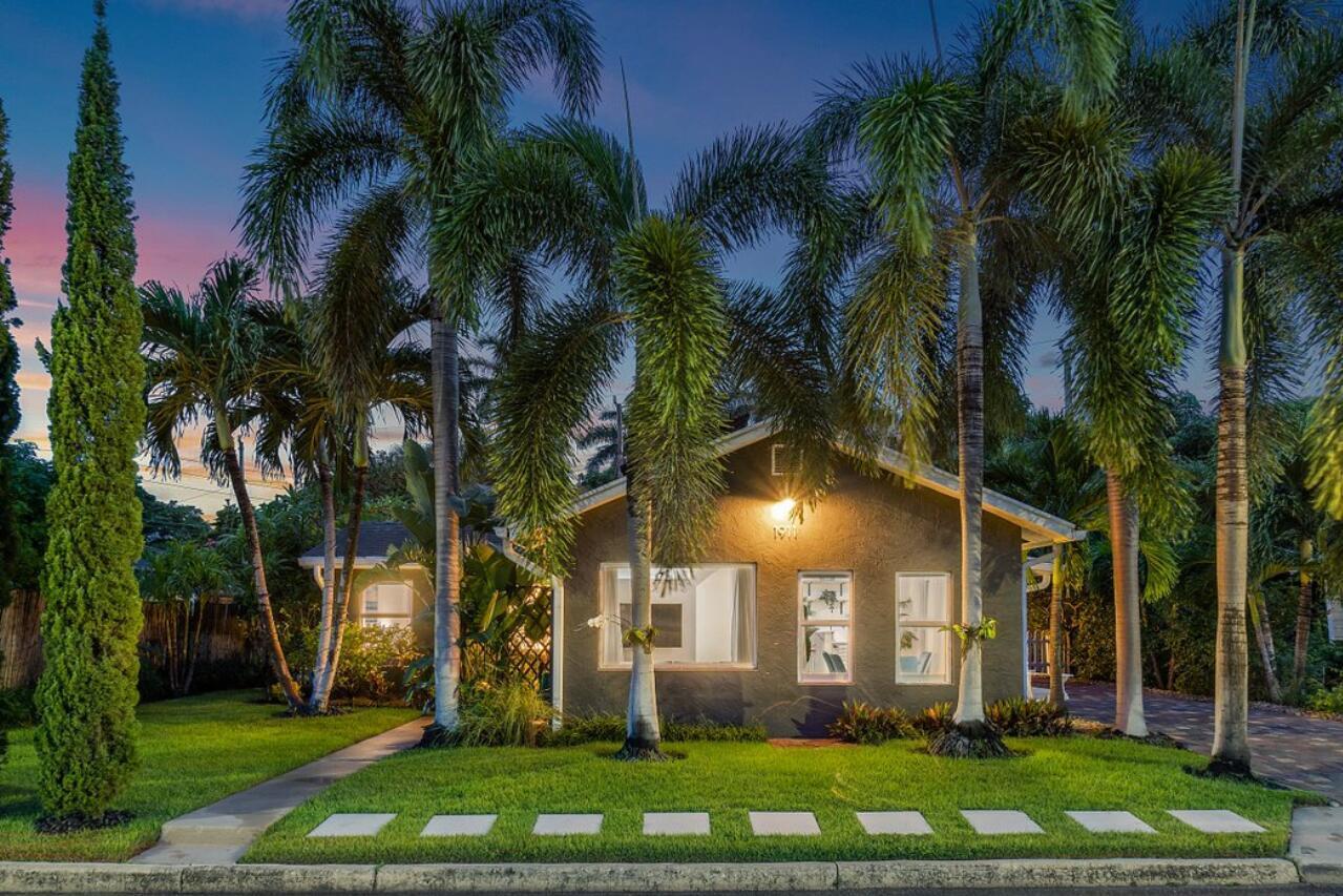 Flamingo Park - Residential Lease