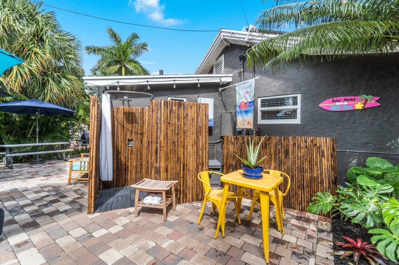 Flamingo Park - Residential Lease