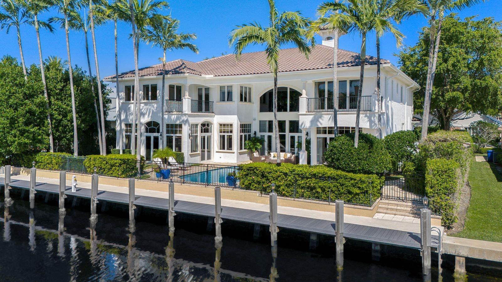 Bay Colony - Residential