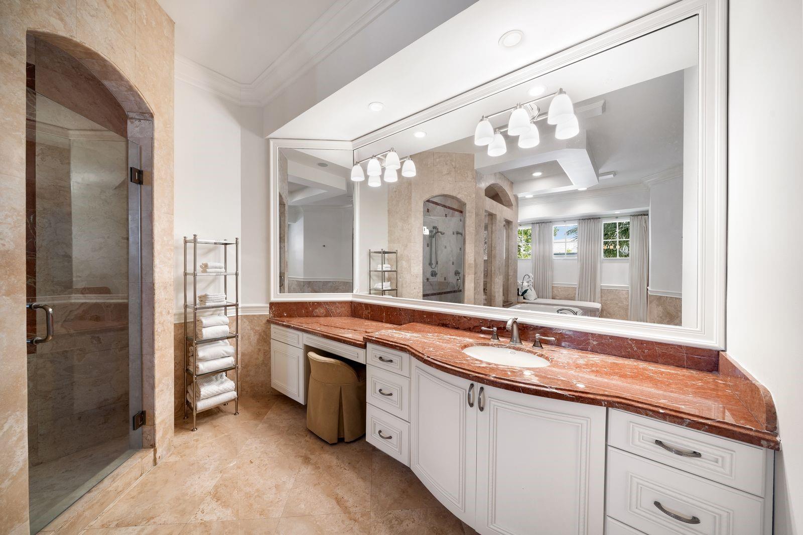 Bay Colony - Residential