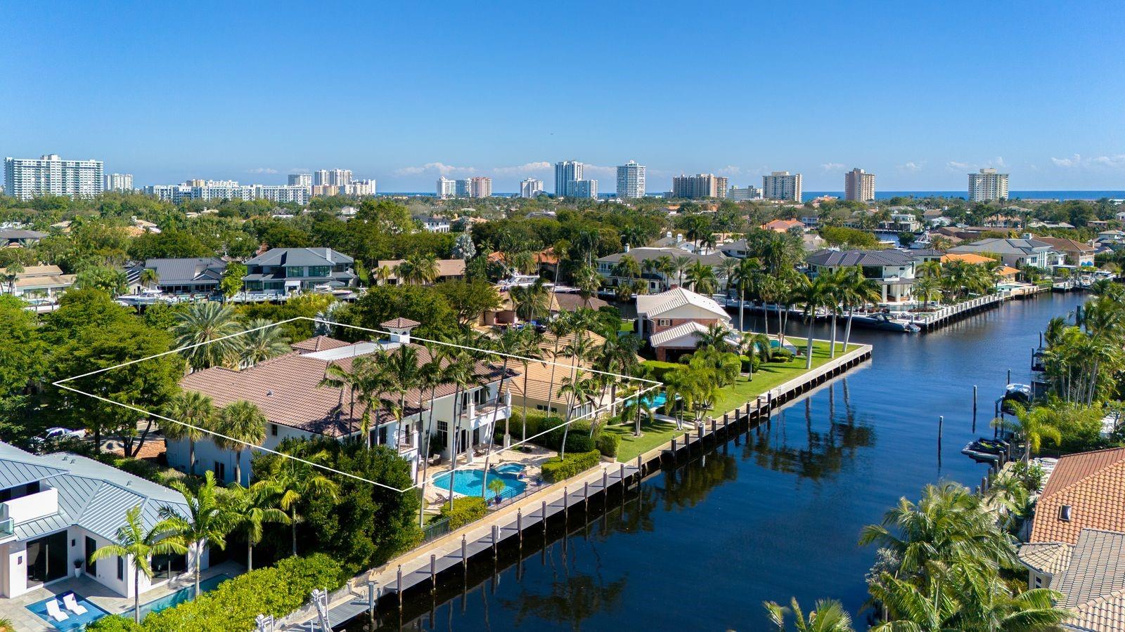 Bay Colony - Residential