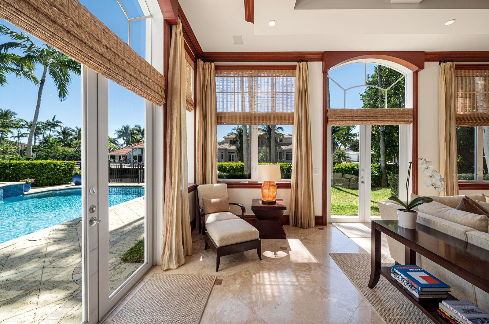 Bay Colony - Residential