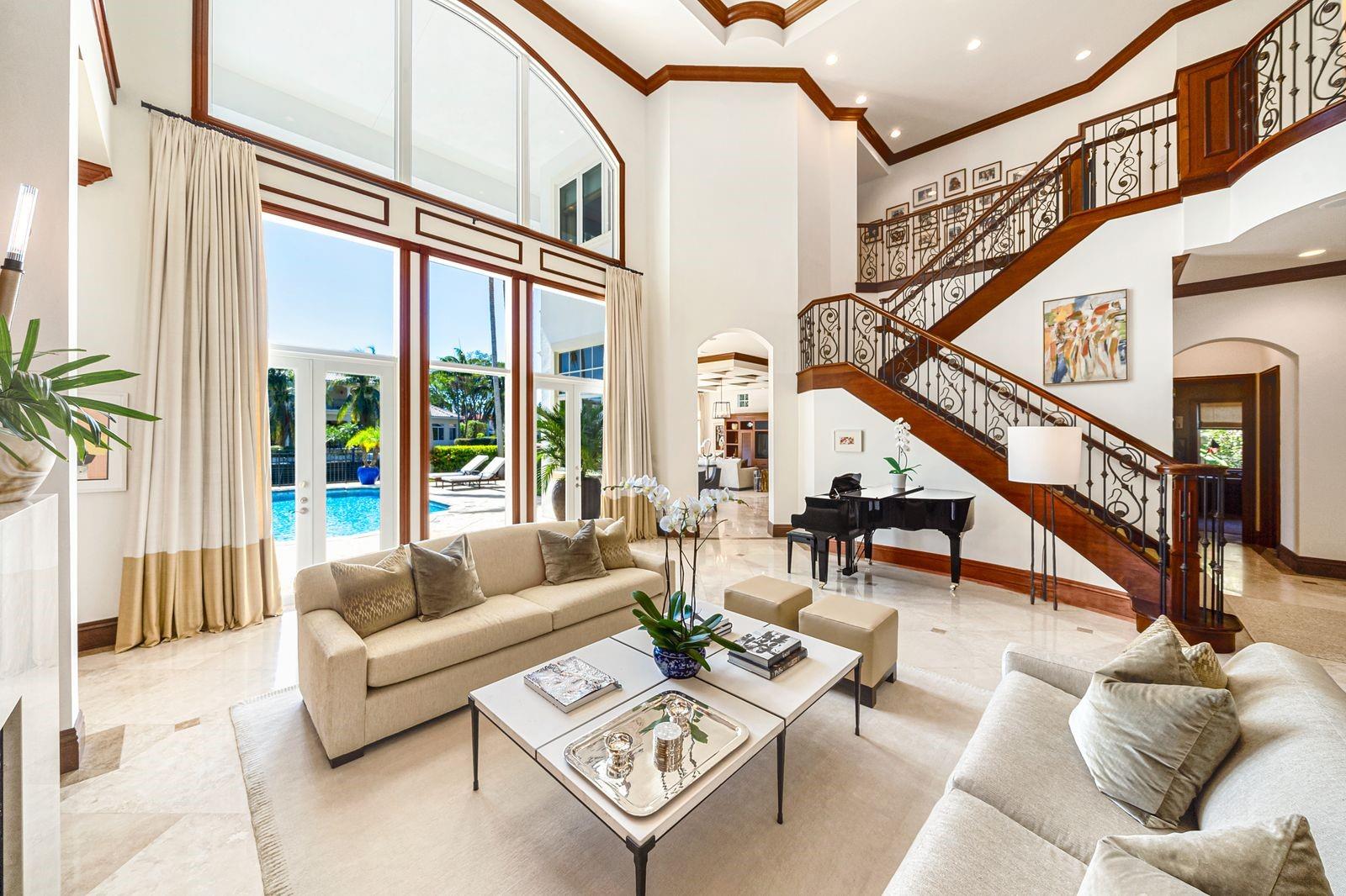 Bay Colony - Residential