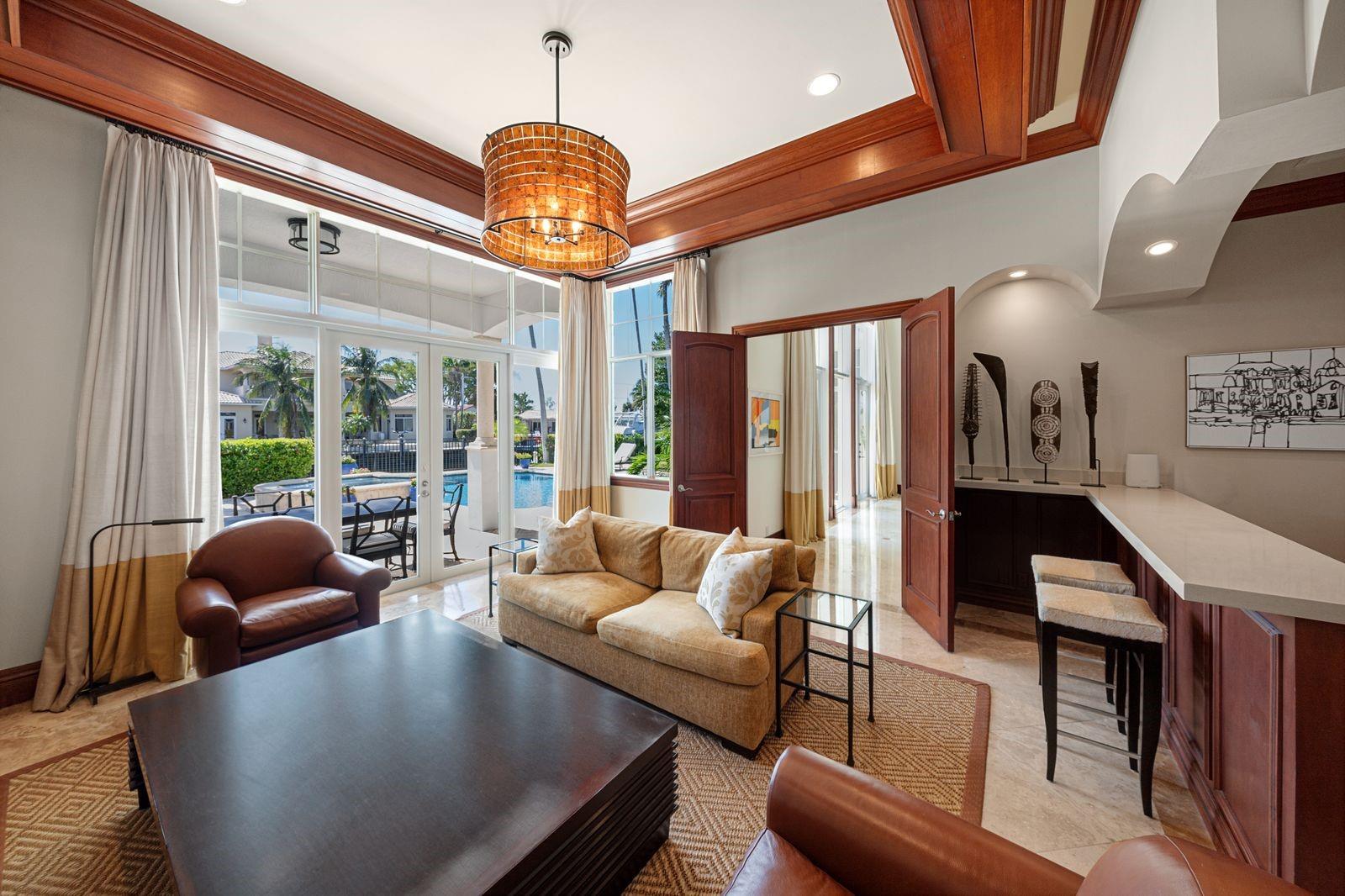 Bay Colony - Residential