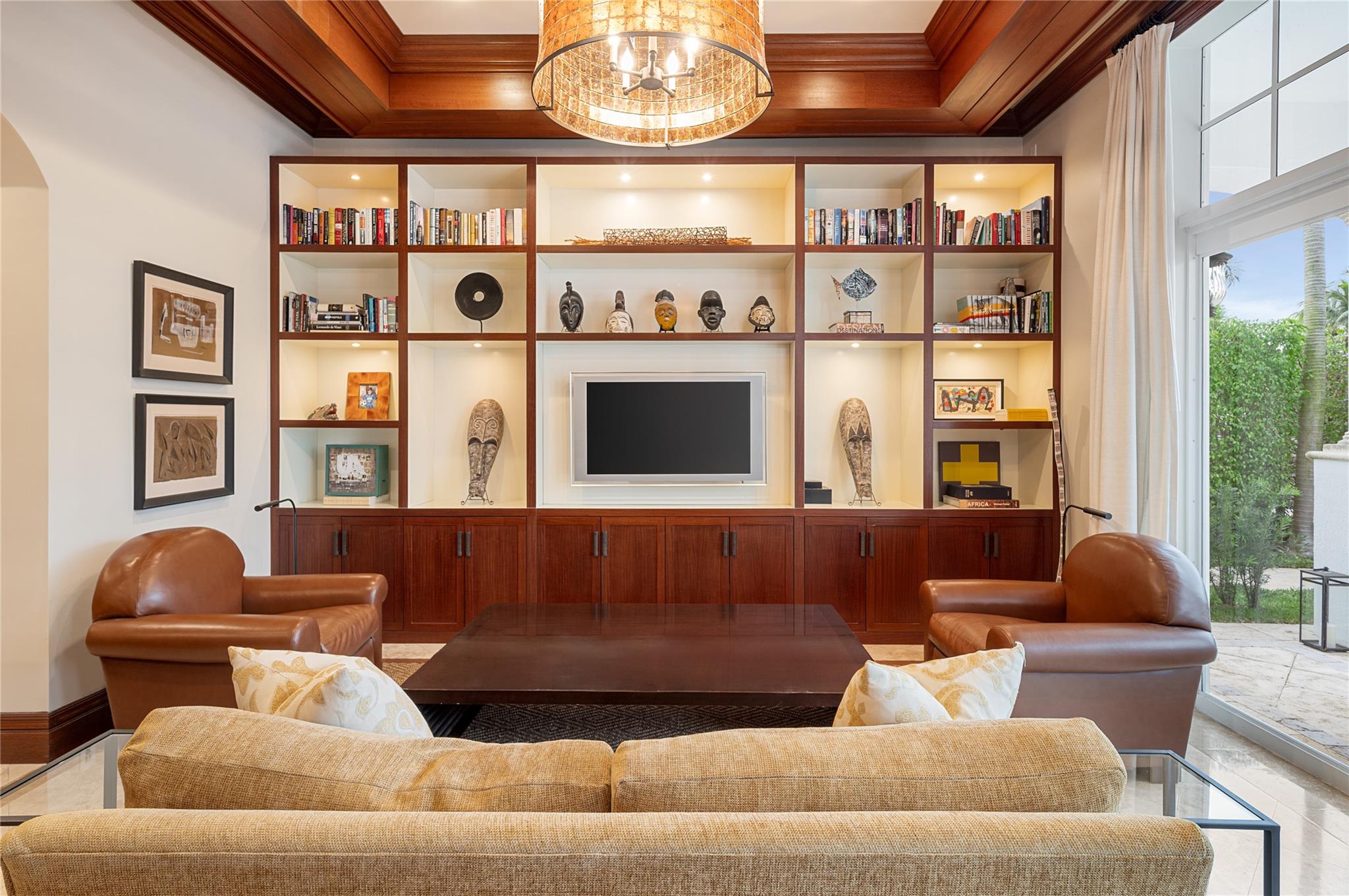 Bay Colony - Residential