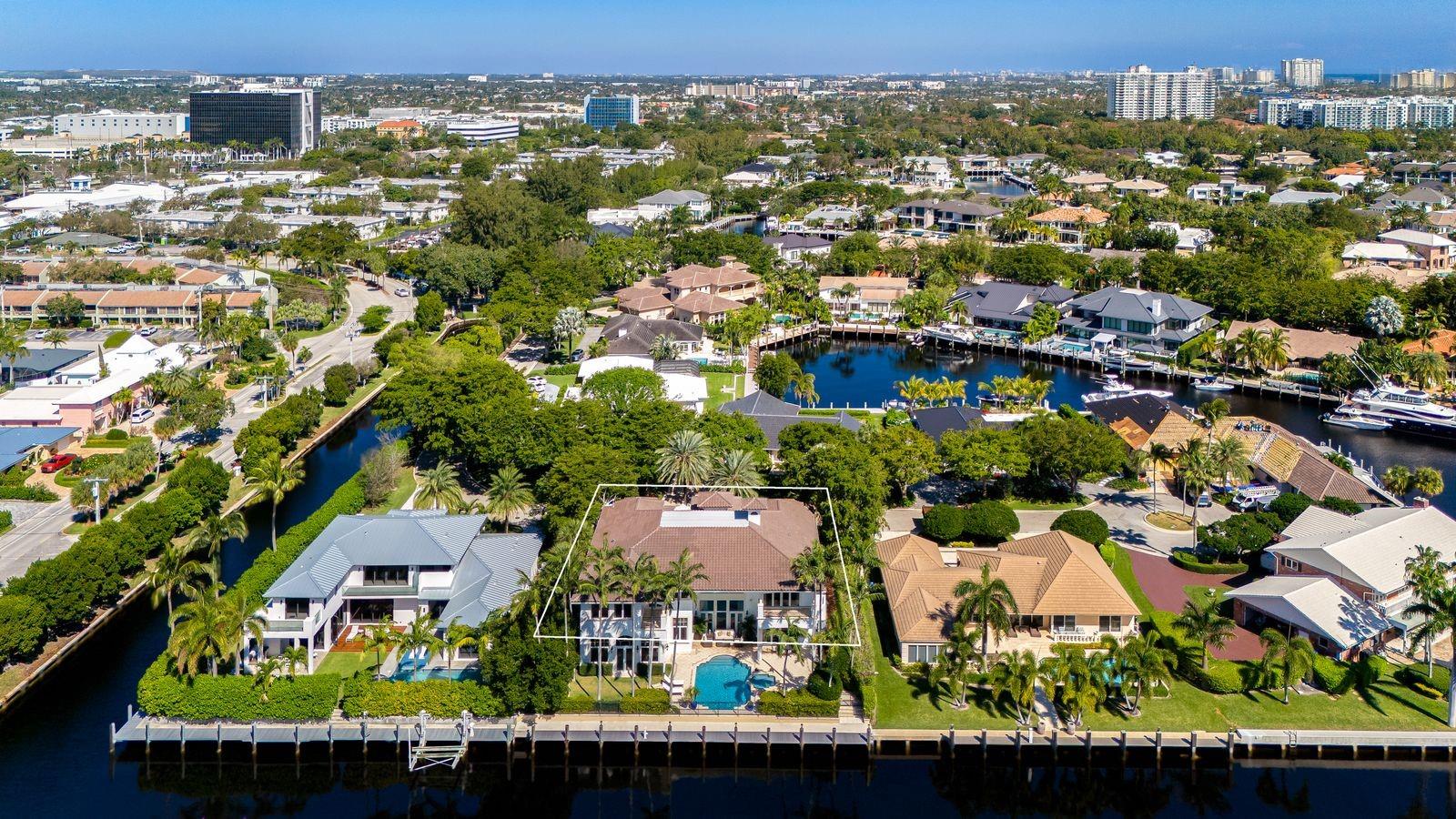 Bay Colony - Residential