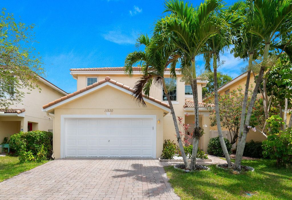 Photo of 11930 Donlin Drive, Wellington, FL 33414 (MLS # B26026021)