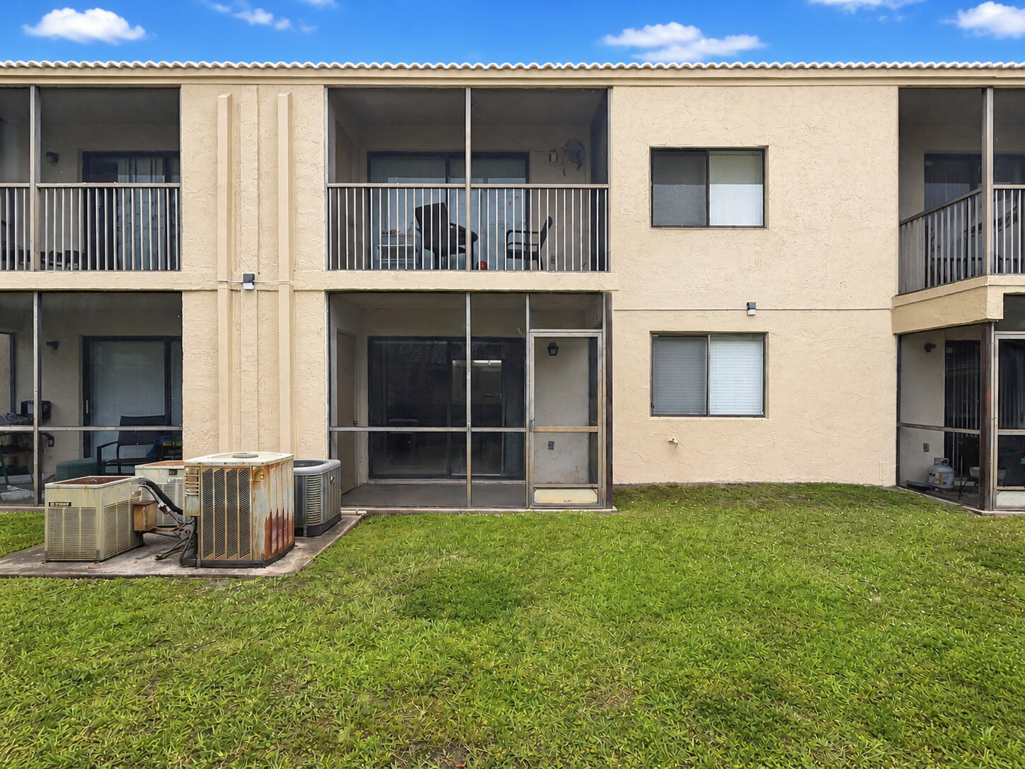 Coral Spgs Village Green - Residential Lease