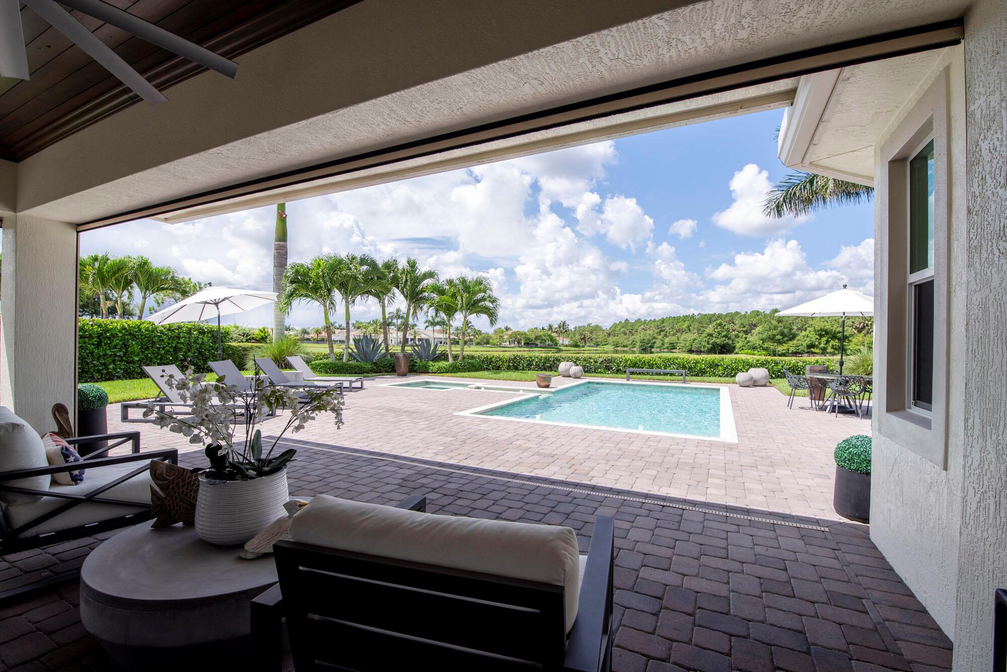 Jupiter Country Club - Residential