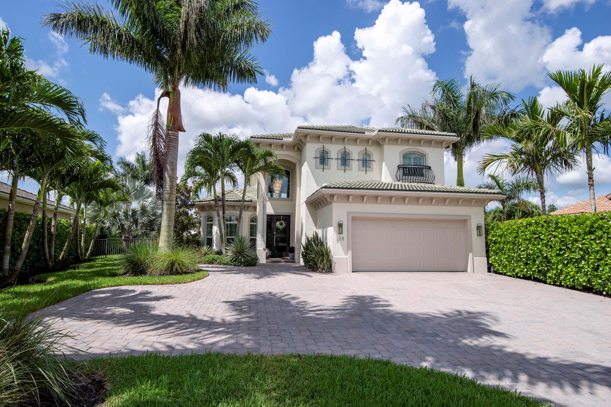 Jupiter Country Club - Residential